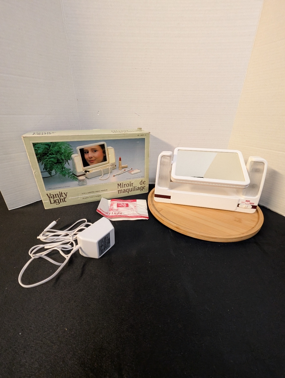 New In Box Vintage Mirror Makeup Cosmetic Vanity Table Mirror Light 3 In 1